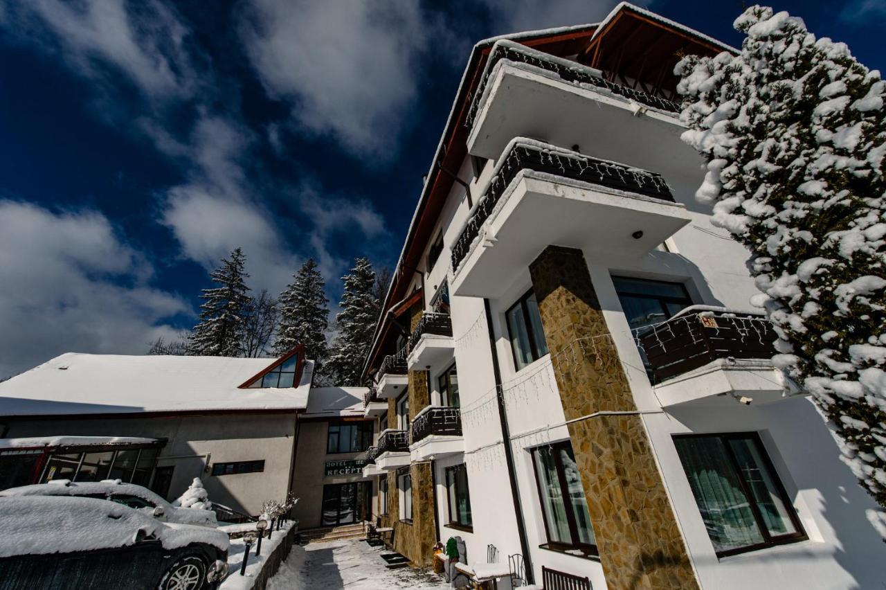 Hotel Hera Predeal Buitenkant foto